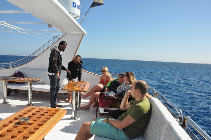 Sataya Dolphin House Snorkel Trip - Marsa Alam