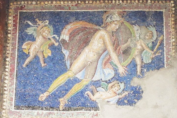 Pompeii private tour with an Official Guide