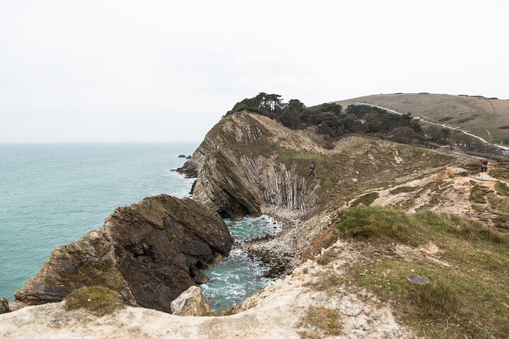 Full Day Jurassic Coast Mini-Coach Tour from Bournemouth