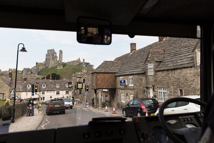 Full Day Jurassic Coast Mini-Coach Tour from Bournemouth