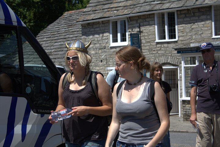 Full Day Jurassic Coast Mini-Coach Tour from Bournemouth
