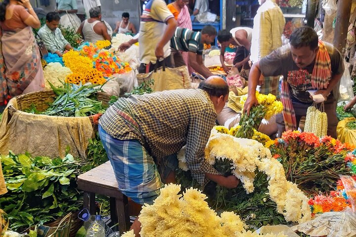 Hello Calcutta Walk Tour