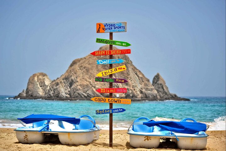 Snorkeling and Watersport Activities at Fujairah Snoopy Island