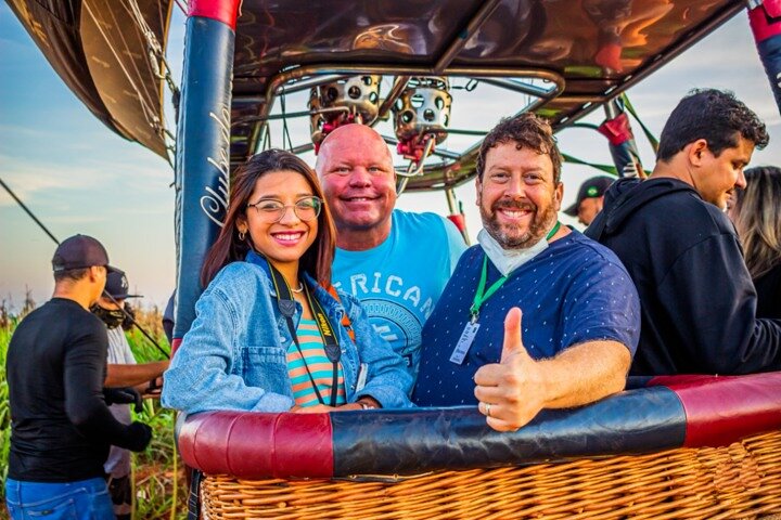 Full-Day Hot Air Balloon Experience in Boituva With Transport And Accommodation