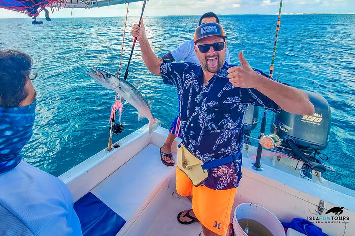 Private Inshore Fishing Experience in Isla Mujeres and Cancún