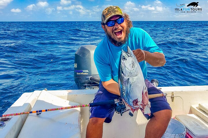 Private Inshore Fishing Experience in Isla Mujeres and Cancún