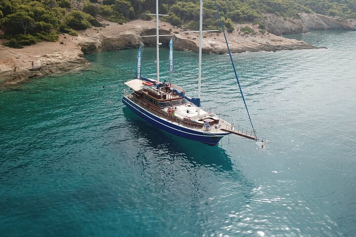 All Day Cruise -3 Islands to Agistri,Moni, Aegina with lunch and drinks included