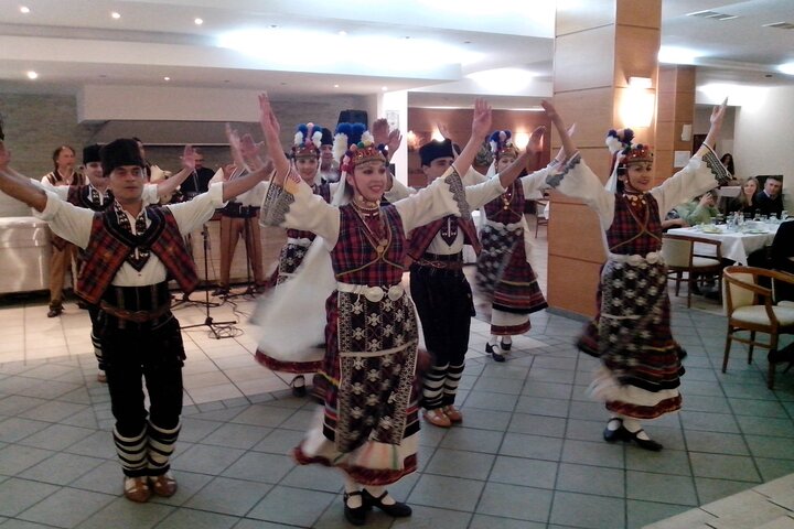 Bulgarian Dinner with Show from Nessebar and Sunny Beach