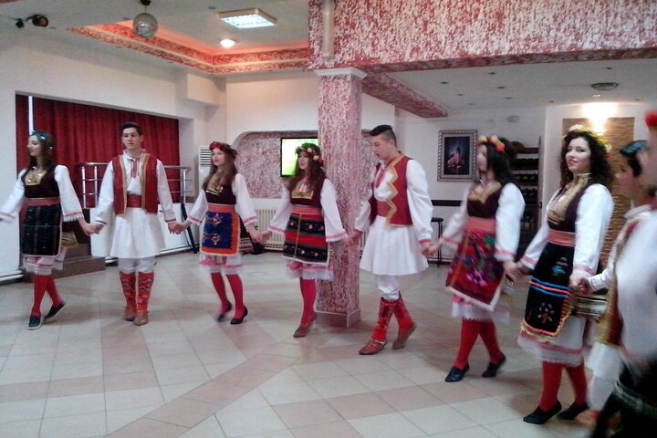 Bulgarian Dinner with Show from Nessebar and Sunny Beach