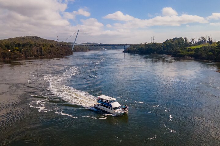 Batman Bridge 4 Hour Lunch Cruise including the Cataract Gorge