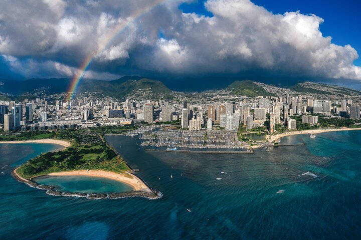 Oahu: 60 Min Royal Crown Helicopter Tour - Doors Off or On