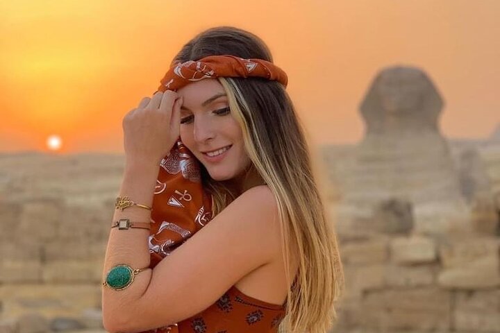 Best cairo tours visit to Giza Pyramids and Sphinx