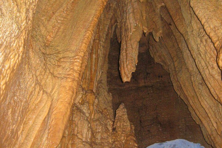 Cave Of The Tayos | Speleology | Mysterious Caverns | Light Wells | Puyo