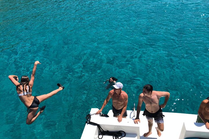 Private Blue Lagoon and UNESCO town Trogir 5h Boat Tour for 12