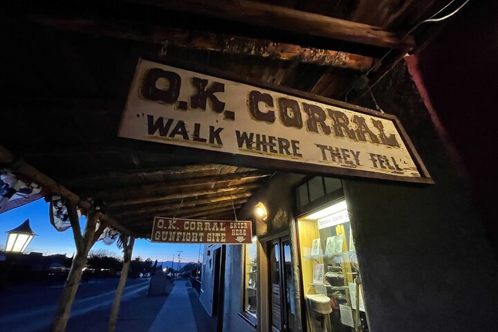 The Dead Men's Tales Walking Ghost Tour in Tombstone