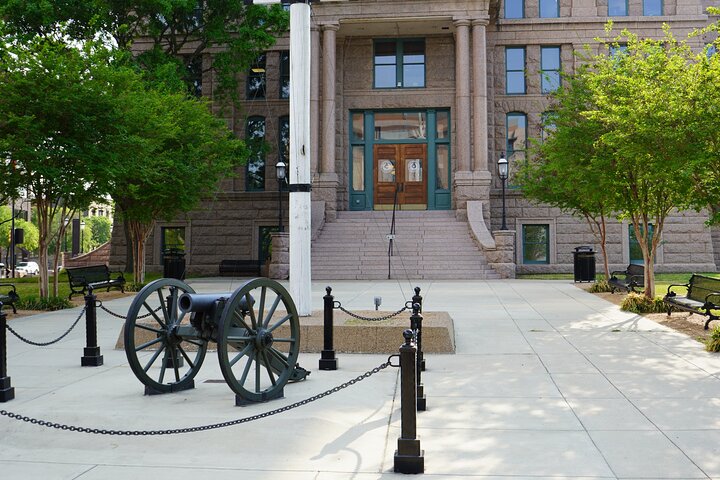 Fort Worth Historical Tour from Dallas Or Fort Worth
