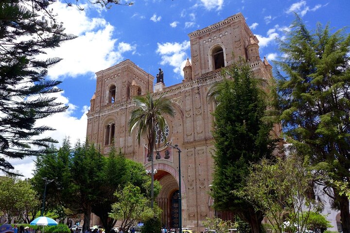 Cuenca Half-Day City Tour Including Panama Hat Factory