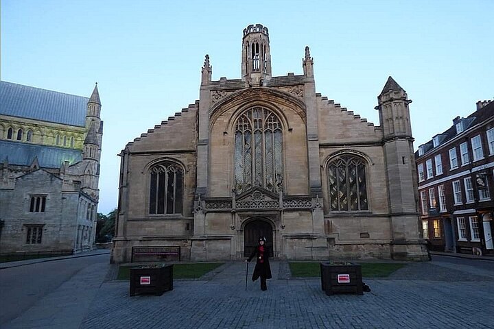 Shadows of York: Ghost Walk and Horrible History.