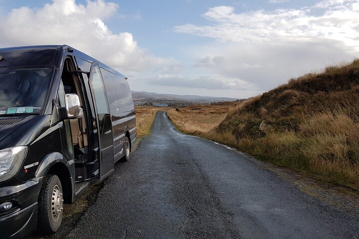 From Galway: Guided tour of Connemara with 3 hour stop at Connemara National Pk.