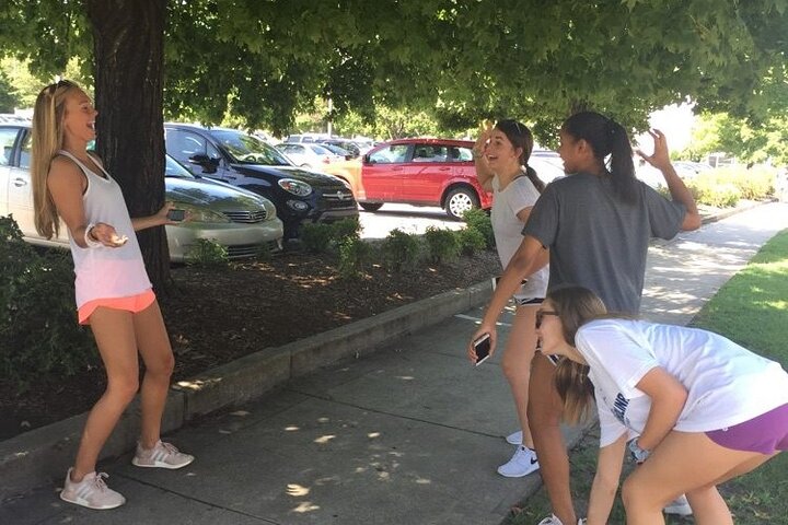 Fun City Scavenger Hunt in Hartford by Wacky Walks