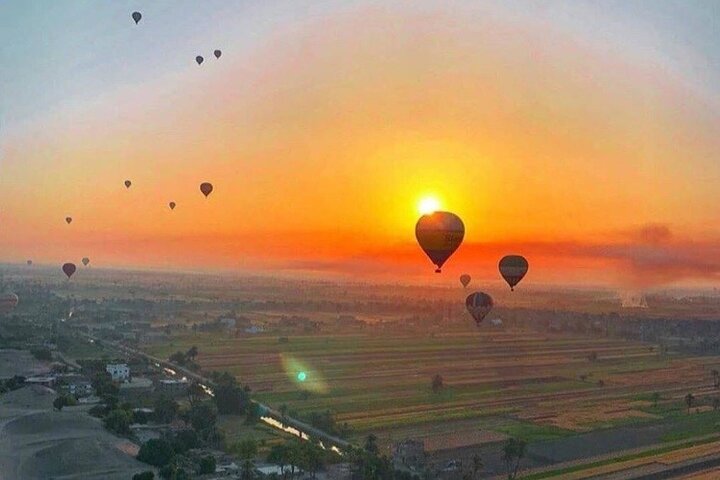Luxury Sunrise Balloon Ride in Luxor with Hotel Pickup