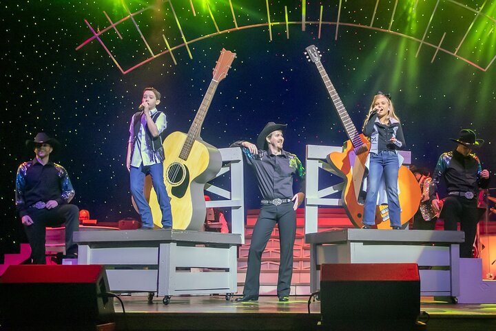Pigeon Forge: Country Tonite Show Admission Ticket