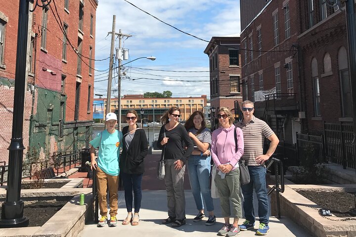 Oswego History Food & History Tour