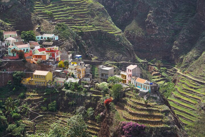 Santo Antão: Hike Ponta do Sol - Fontainhas - Cruzinha