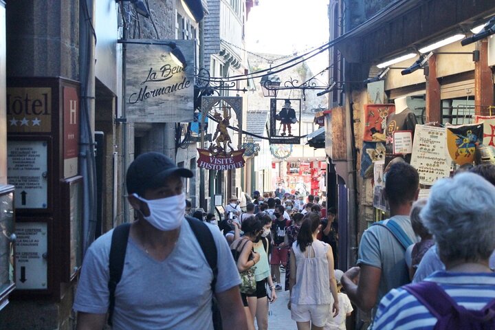 2 Hour Guided Walking tour of the Mont Saint Michel