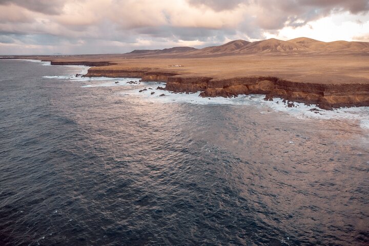 4h - Extended Private Sailing Tour around the Lobos Island