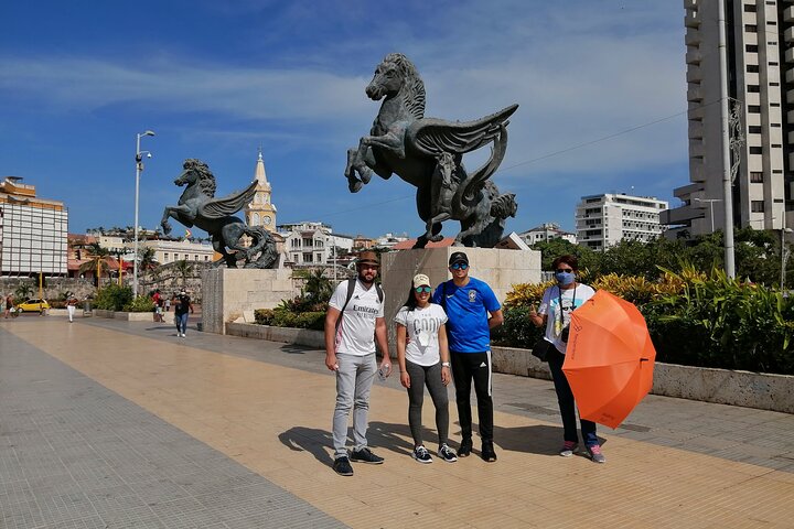 Private Walking Tour in Cartagena Walled City & Getsemaní
