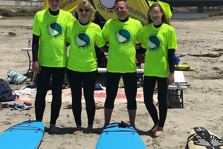 Surfing Experience and Lessons