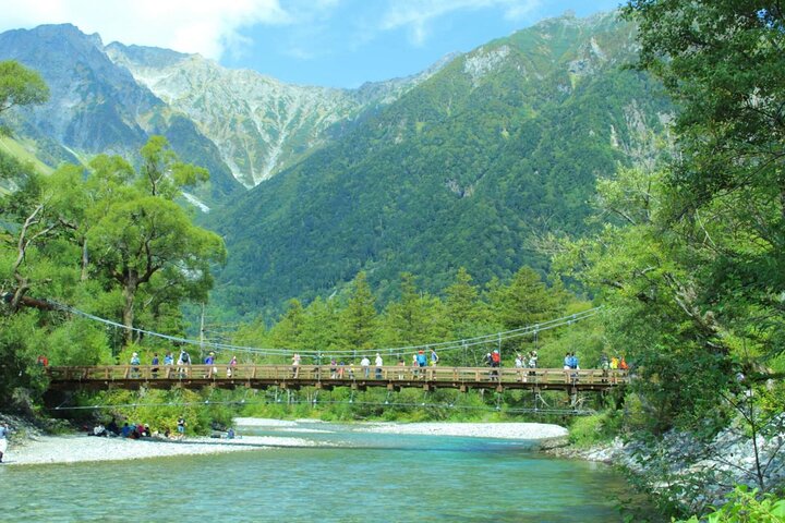 1-Day Tour from Nagano and Matsumoto Kamikochi & Matsumoto Castle