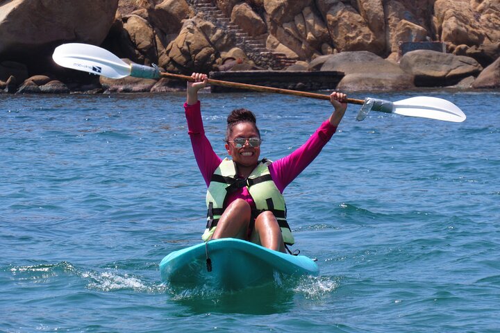 Kayaks Tour to El Morro Islet