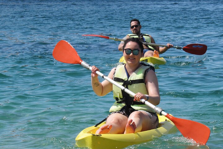 Kayaks Tour to El Morro Islet
