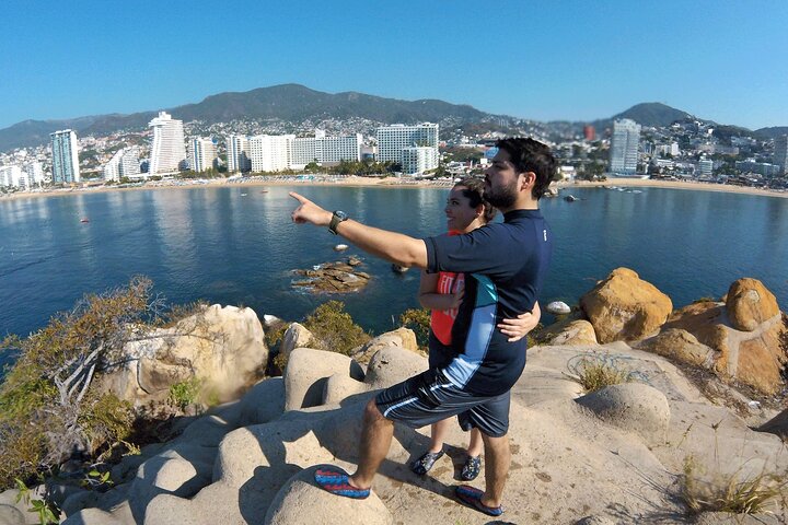 Kayaks Tour to El Morro Islet