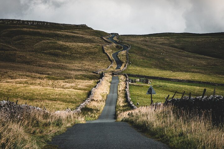 Yorkshire Dales Tour App, Hidden Gems Game and Big Britain Quiz (7 Day Pass) UK