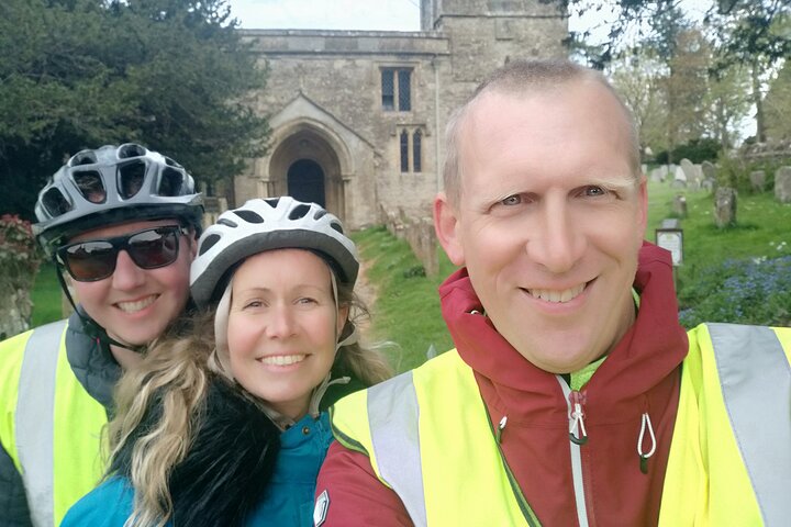 Cotswolds Electric Bike One Day Private Tour starts near Oxford
