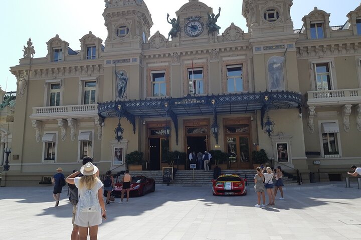 Private Customized French Riviera Tour from Port of Cannes 8H