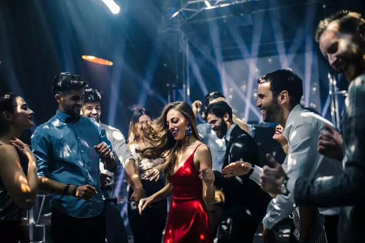 Belgrade Nightlife Bar Pub Club Crawl with Drinks
