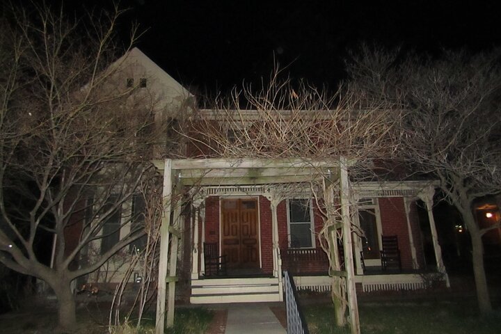 Gettysburg: Ghost Hunt Tour with Ghost Hunting Gear