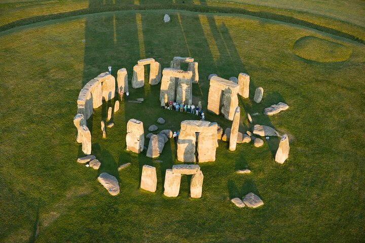 Stonehenge and Bath - Day Tour from Brighton