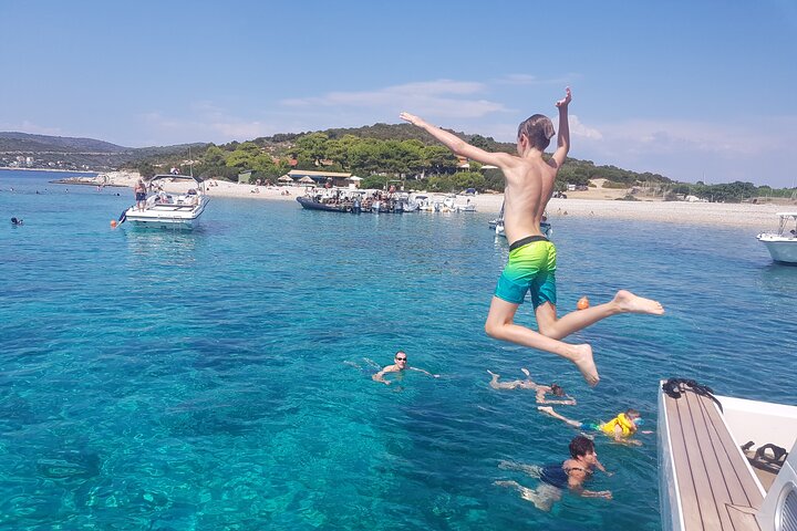 3 islands Tour from Split and Brac