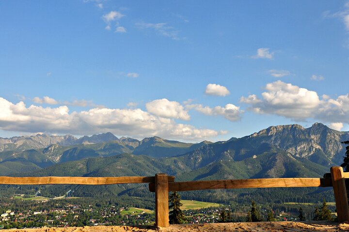 Krakow–Zakopane: Cable Car, Chocholow Baths, Cheese & Vodka