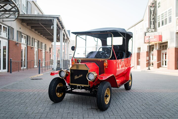 Replica 1908 Model-T Electric Golf Cart Rental