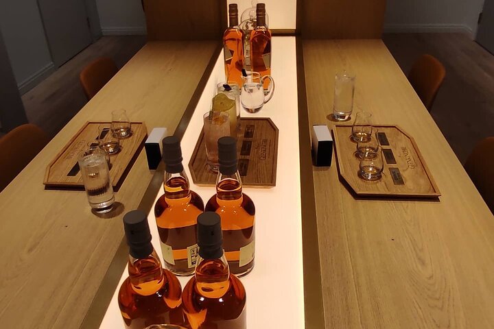 Private Edinburgh Whisky Tour - Distilleries & Tastings
