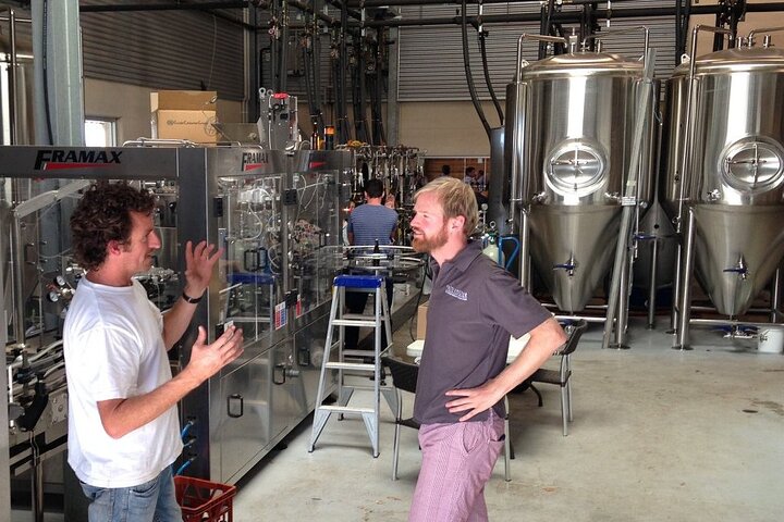 Craft Beer Excellence: Sunshine Coast Private Brewery Tour