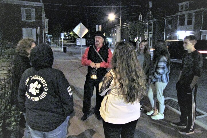 Gettysburg: Ghost Hunt Tour with Ghost Hunting Gear