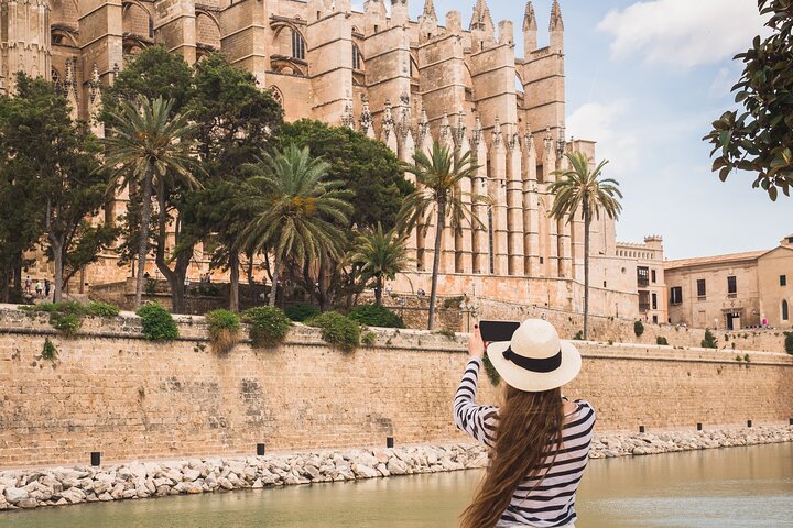 Private Shore Excursion to Valldemossa and Palma de Mallorca