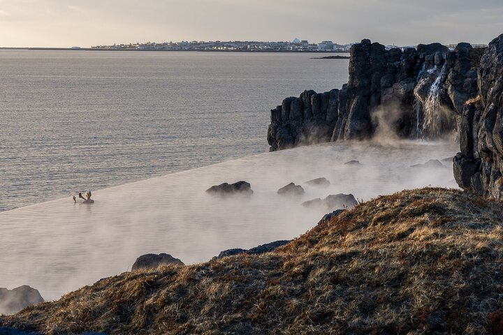 Sky Lagoon Ticket with 7-Step Ritual and Transfers from Reykjavik